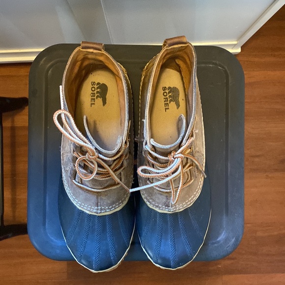 Sorel Out N About, waterproof ankle boots, size 9.5 - Picture 3 of 12